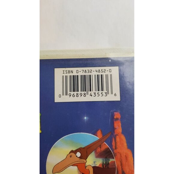The Land Before Time VII: The Stone Of Cold Fire - VHS 2000 - Picture 3 of 6